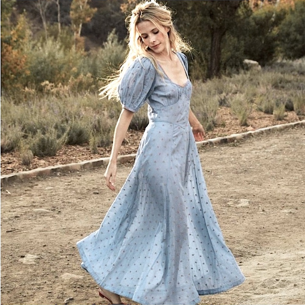 ✨🦋DÔEN ‘Tetra’ Carnation Embroidery Organic Cotton Voile Princess Dress XS